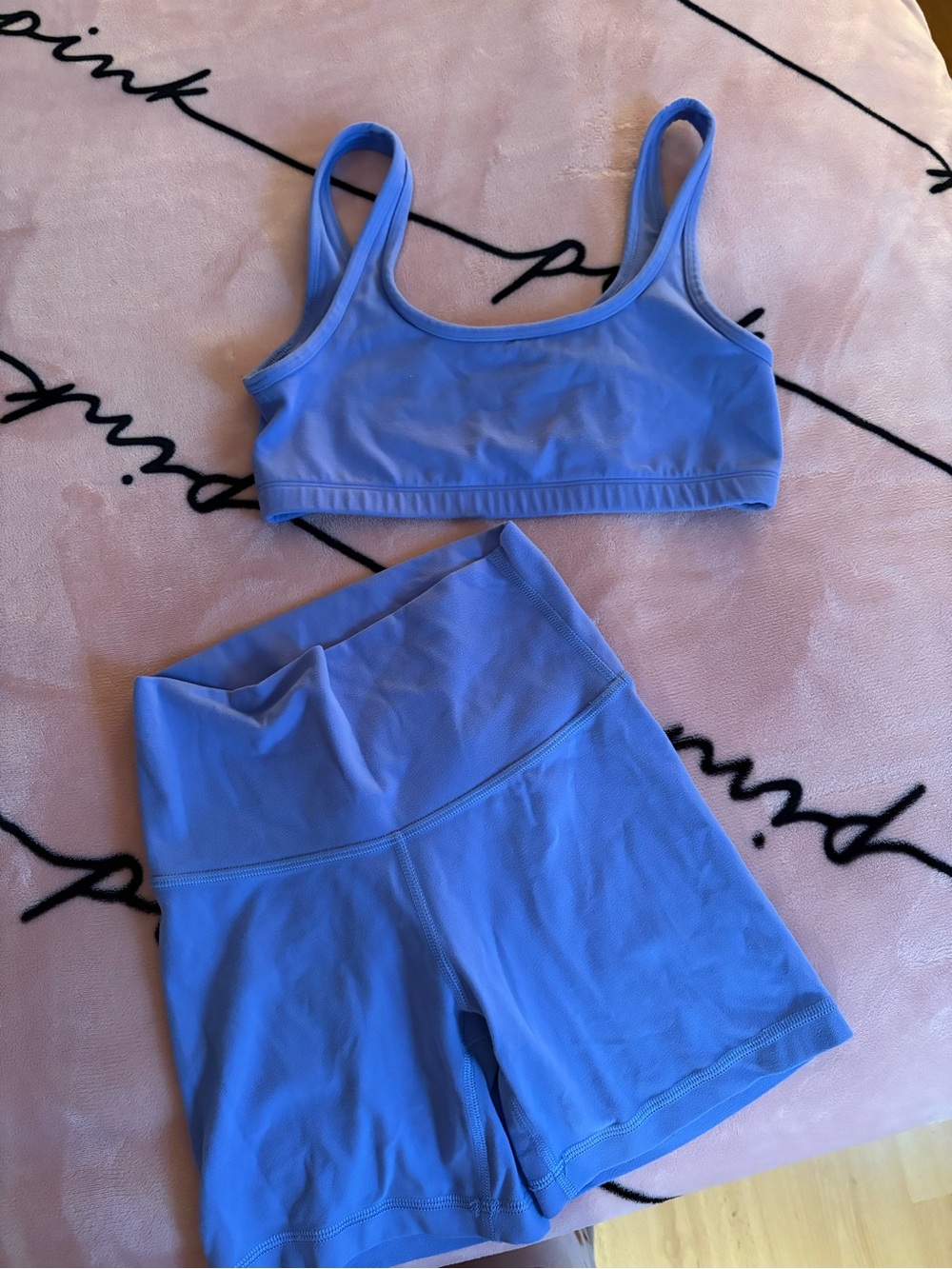 Aritzia butter set